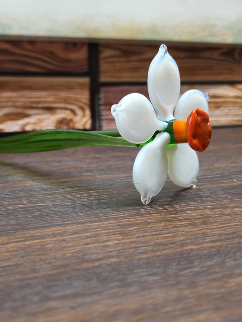 White Glass Daffodil - Handcrafted Long Stem Flower