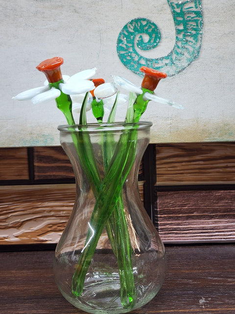 White Glass Daffodil - Handcrafted Short Stem Flower