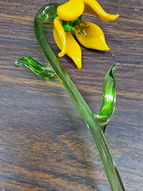 Yellow Glass Lily - Handcrafted Short Stem Flower