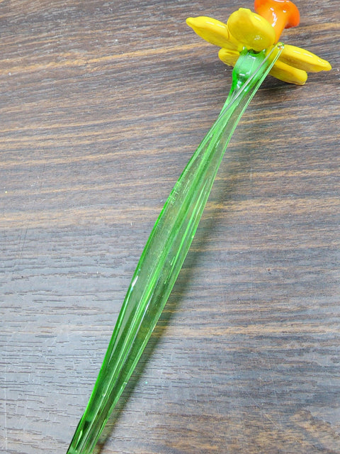 Yellow Glass Daffodil - Handcrafted Short Stem Flower